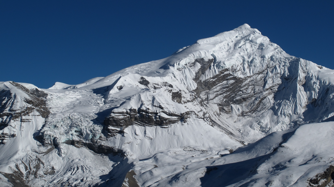 Chulu West Peak Climbing